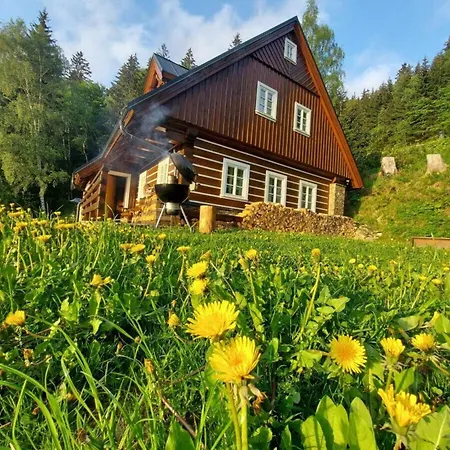 Comfortable With Stunning Views Villa *